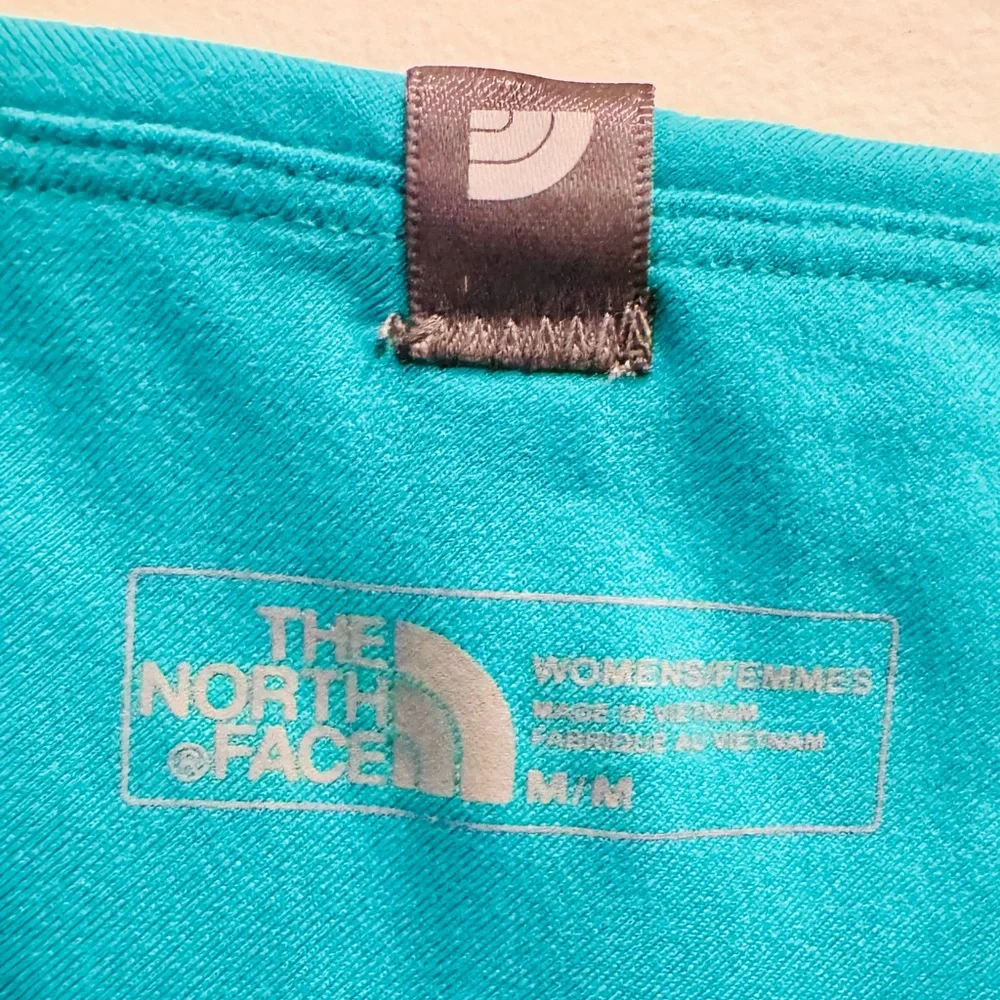 NWT North Face Cypress skirt size M teal blue ruched activewear outdoor comfy